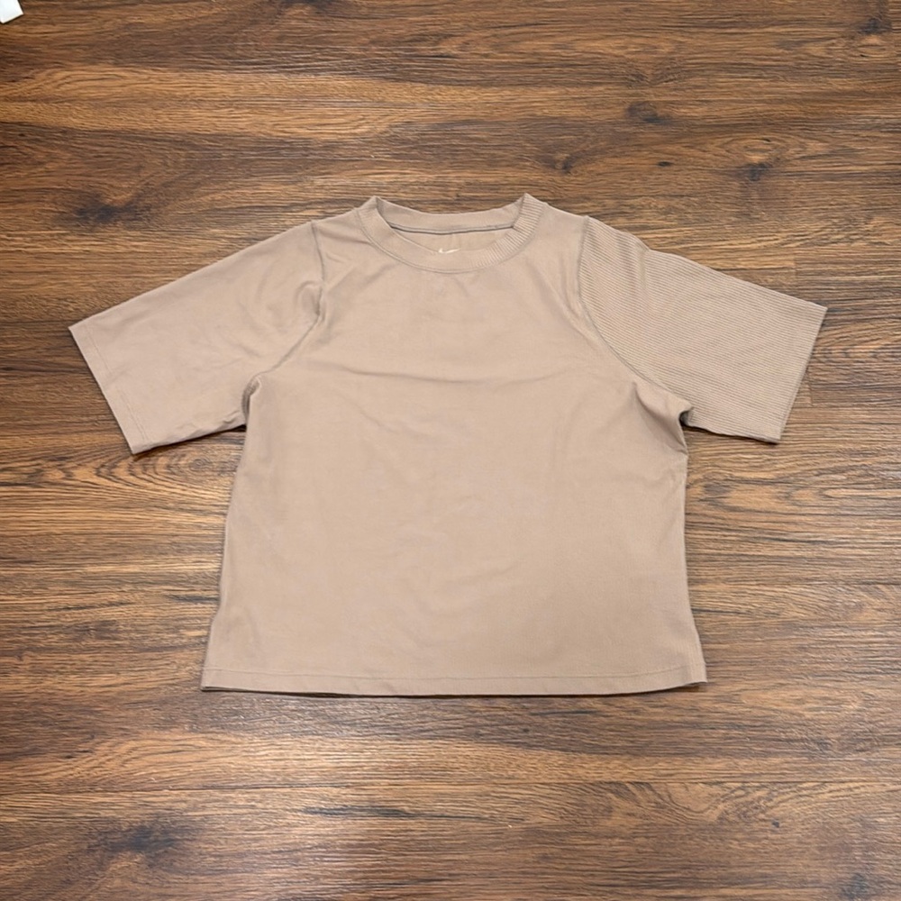 NIKE Athletic Top